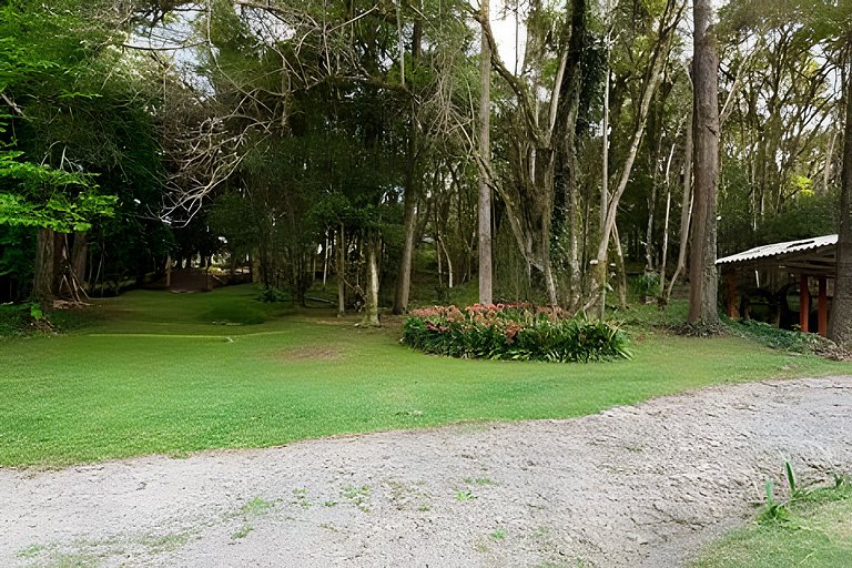Chácara Deslumbrante 40min de Curitiba c/ Piscina