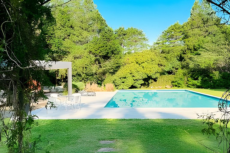Chácara Deslumbrante 40min de Curitiba c/ Piscina