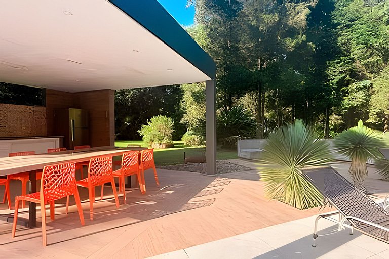 Chácara Deslumbrante 40min de Curitiba c/ Piscina